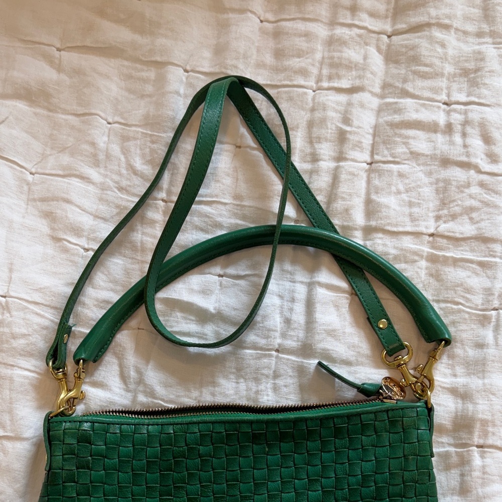 Green Woven Shoulder Bag - Stylish Everyday Carry - Picture 5 of 11